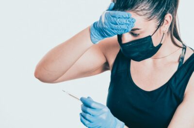 ¿Puede contraer Covid luego de vacunarse? shutterstock_1706960995-980x654