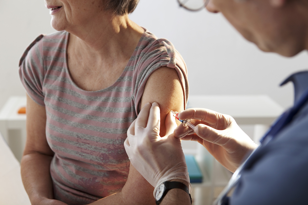 ¿Cuándo no debería vacunarse contra la gripe?